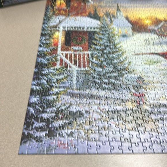 Cobble Hill 1,000 piece puzzle Sunset Cardinals - Picture 3 of 12